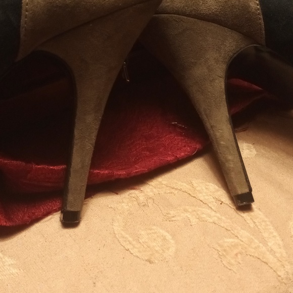 2nd pair of Kelly & Katie - Picture 14 of 16